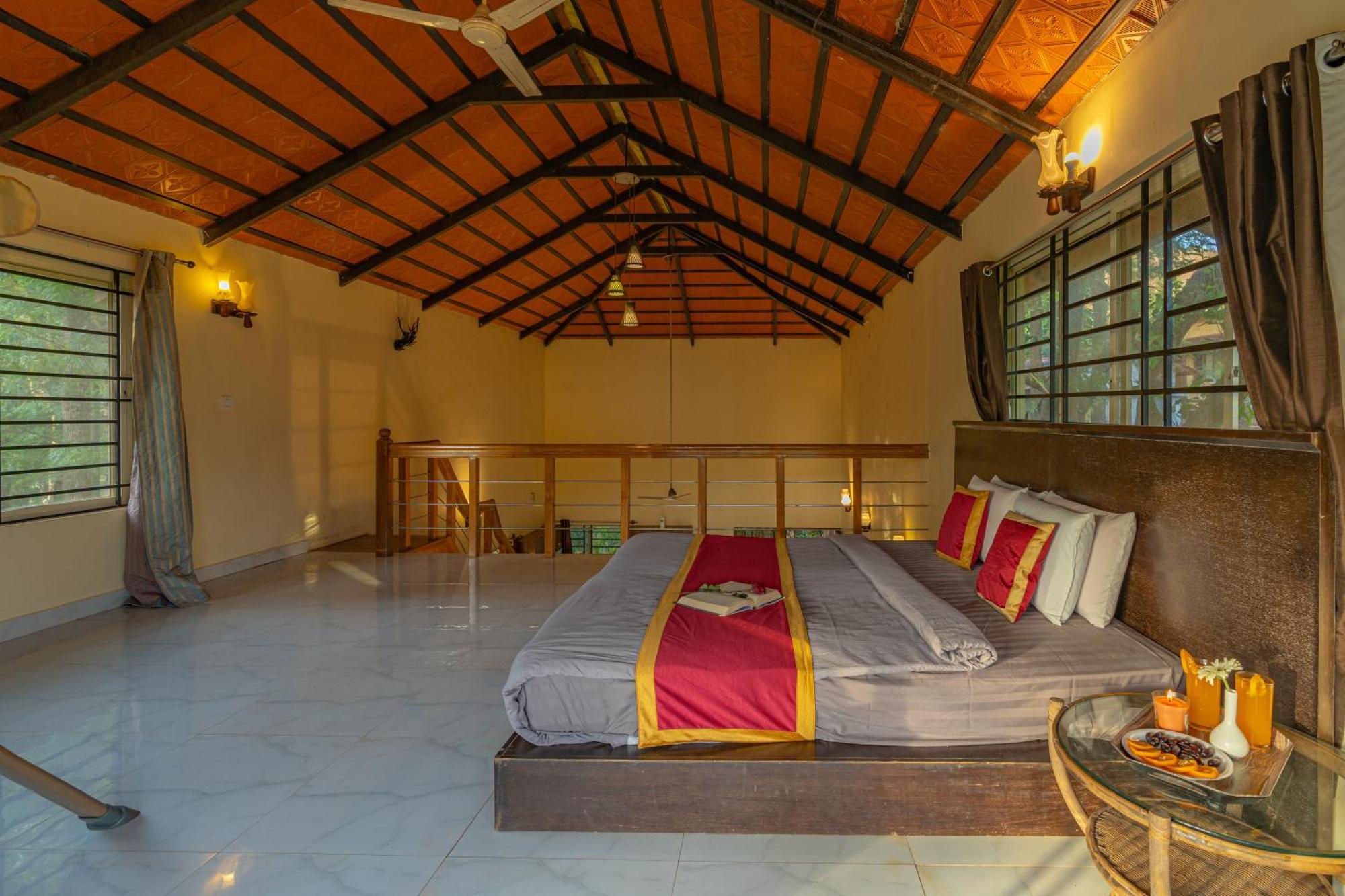 Отель Q Swarga Retreat Attigundi Экстерьер фото