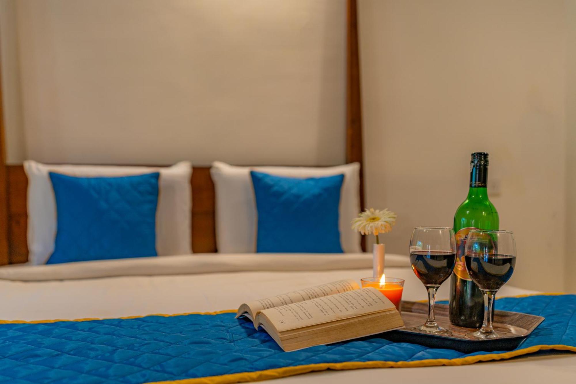 Отель Q Swarga Retreat Attigundi Экстерьер фото