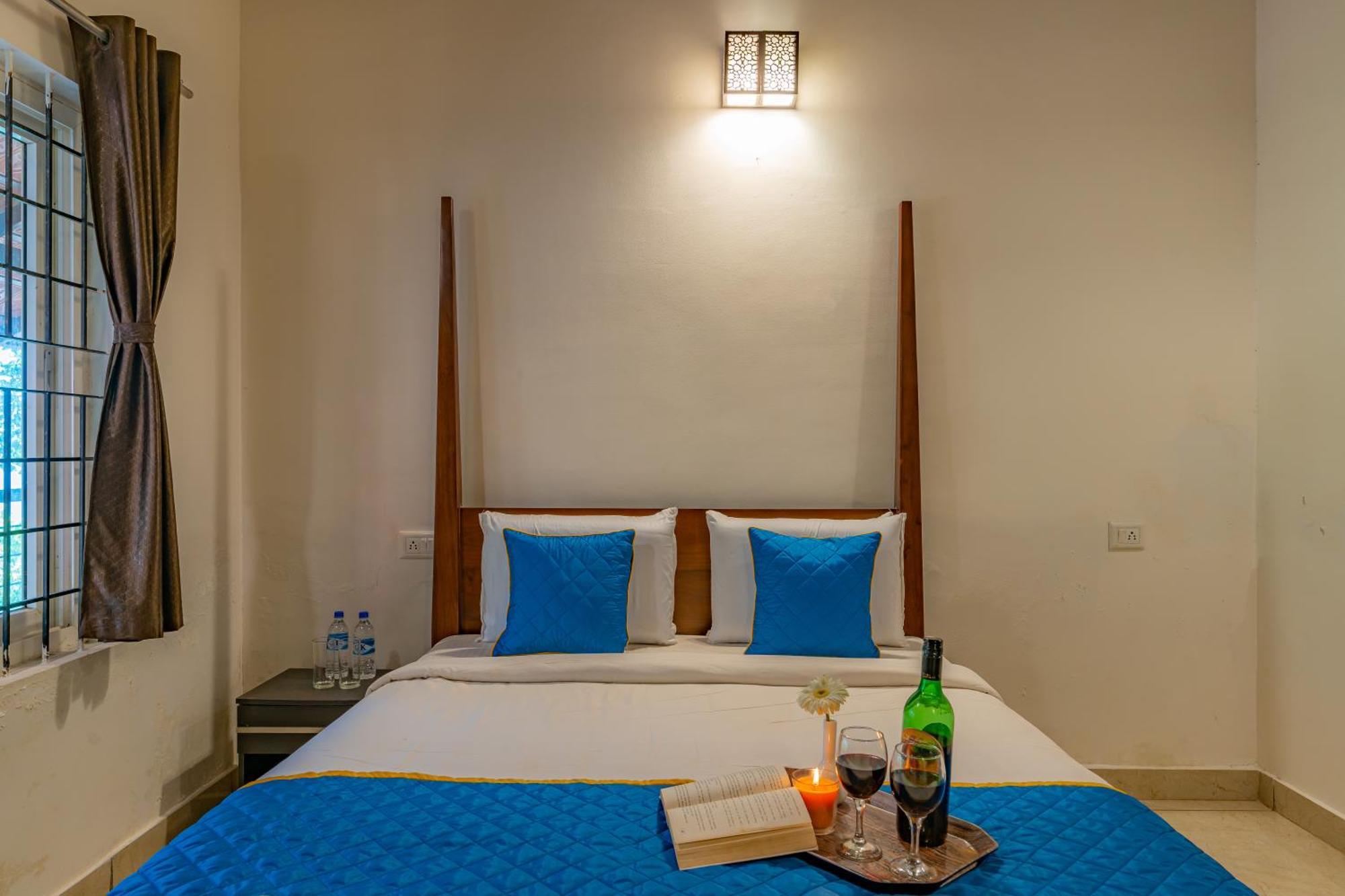 Отель Q Swarga Retreat Attigundi Экстерьер фото
