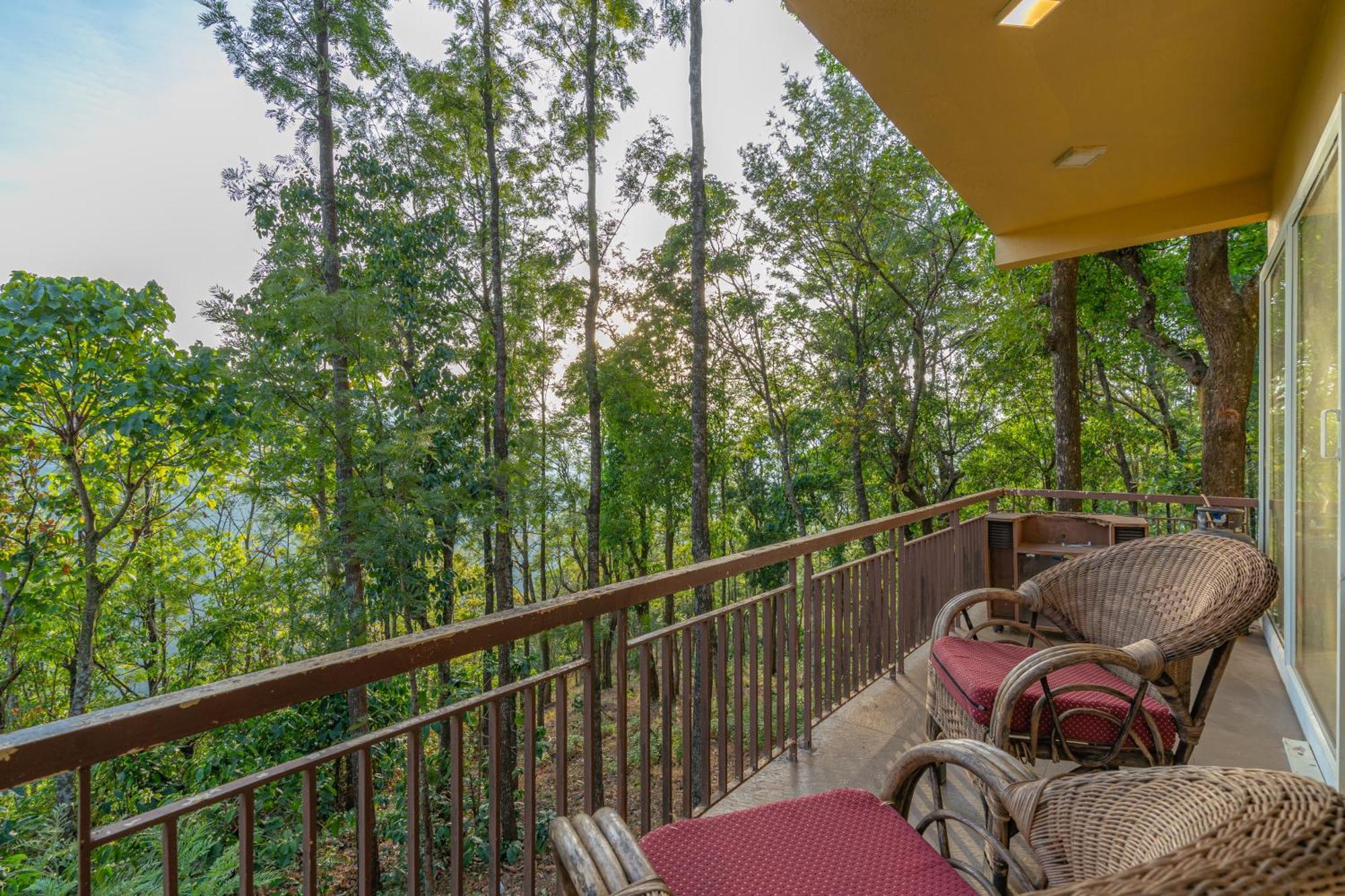 Отель Q Swarga Retreat Attigundi Экстерьер фото
