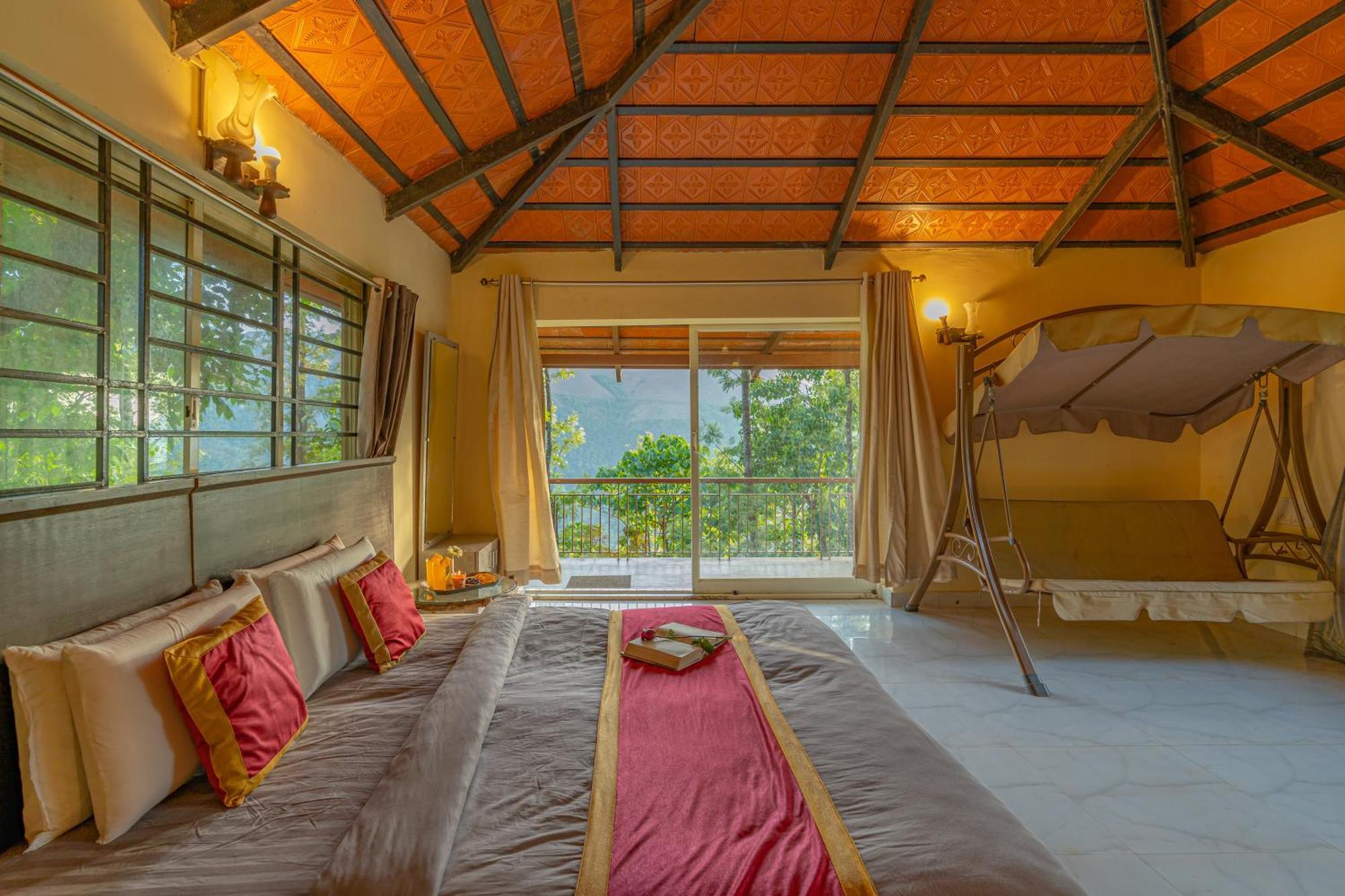 Отель Q Swarga Retreat Attigundi Экстерьер фото