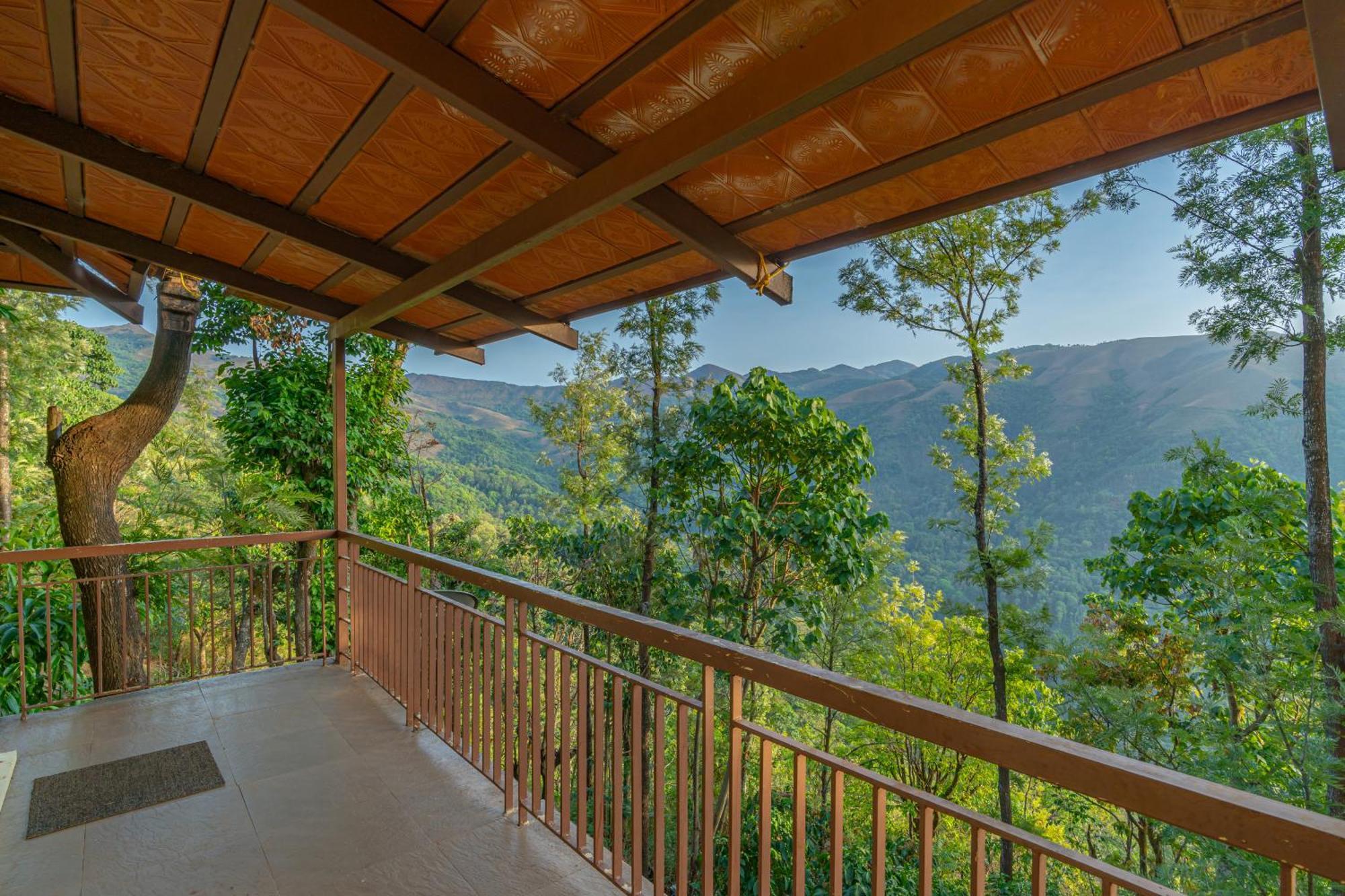 Отель Q Swarga Retreat Attigundi Экстерьер фото
